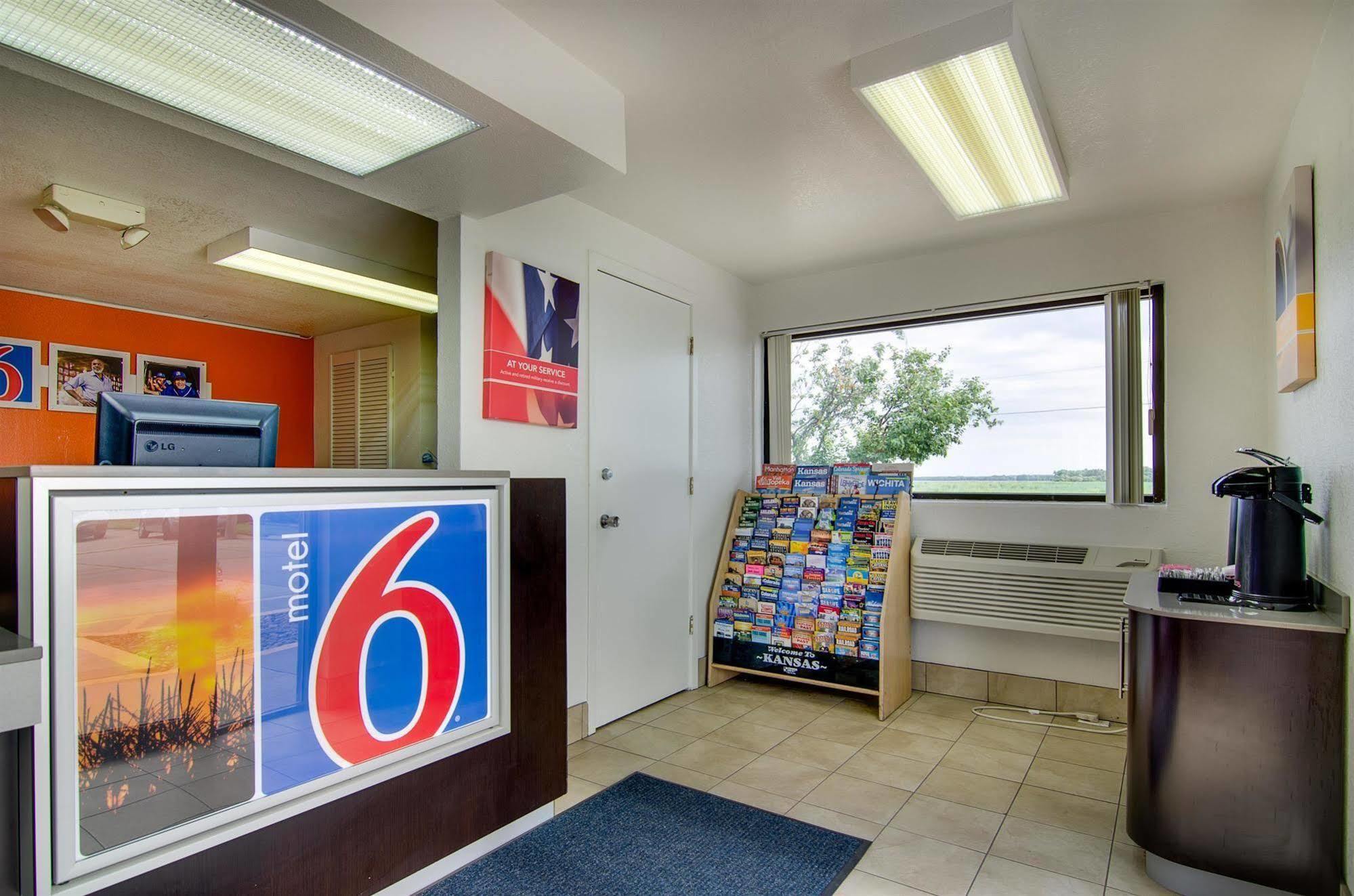Motel 6-Salina, Ks Exterior photo
